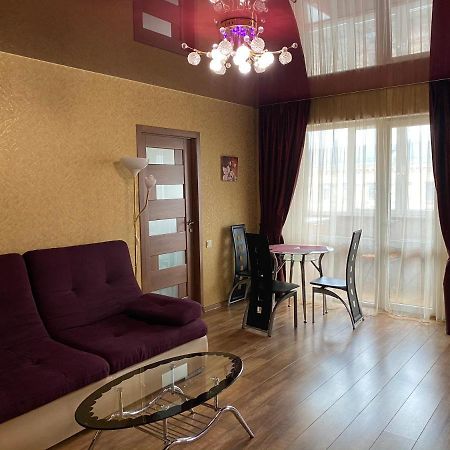 New Apartments With Panoramic Views On Avenue Nauky 哈尔科夫 外观 照片